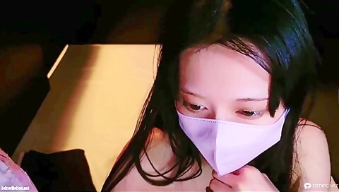 Erotic live chat with cute beautiful girl