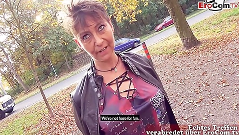 Short-haired German Milf Lets Herself Fuck The Mature Pussy During Sex Date I