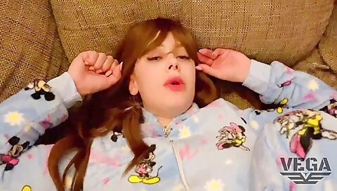 Step father Watching The Simpsons With His Step daughter & Boner 18 Min
