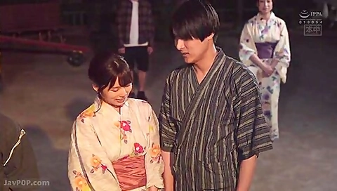 250515雨宿りでラブホに入ってセクロスc1